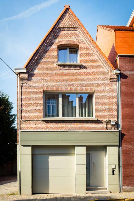Queen Astrid Ypres Exterior photo